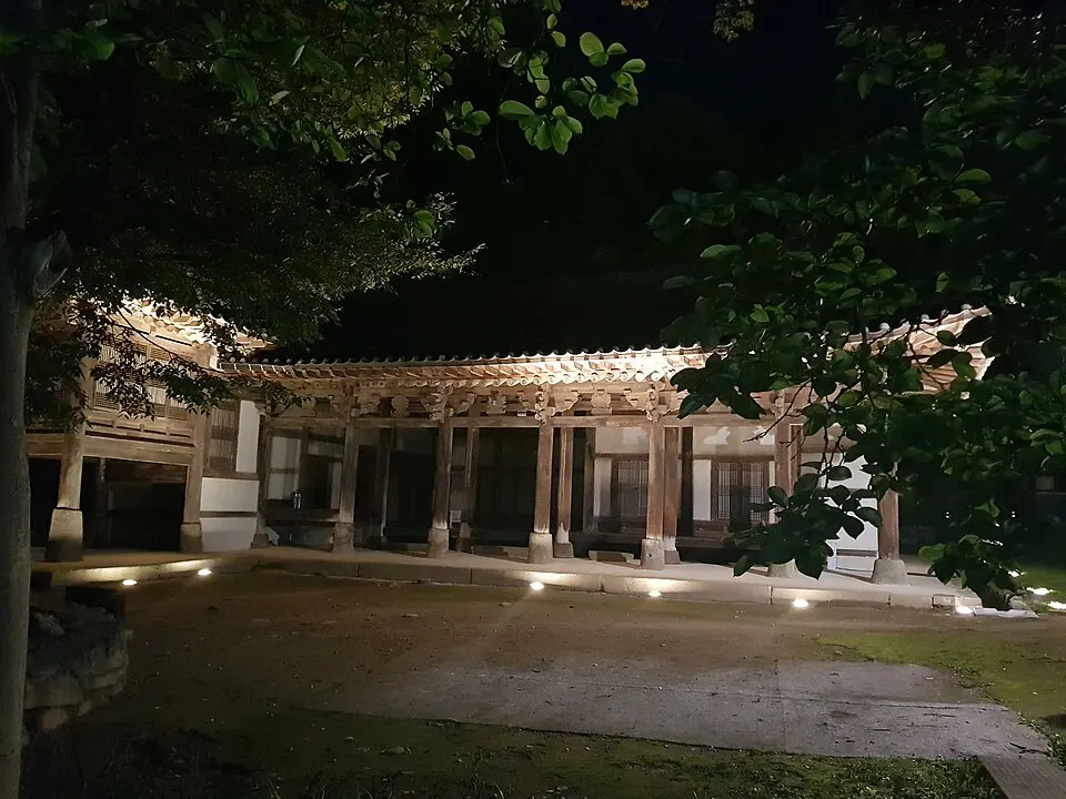 강릉 칠사당