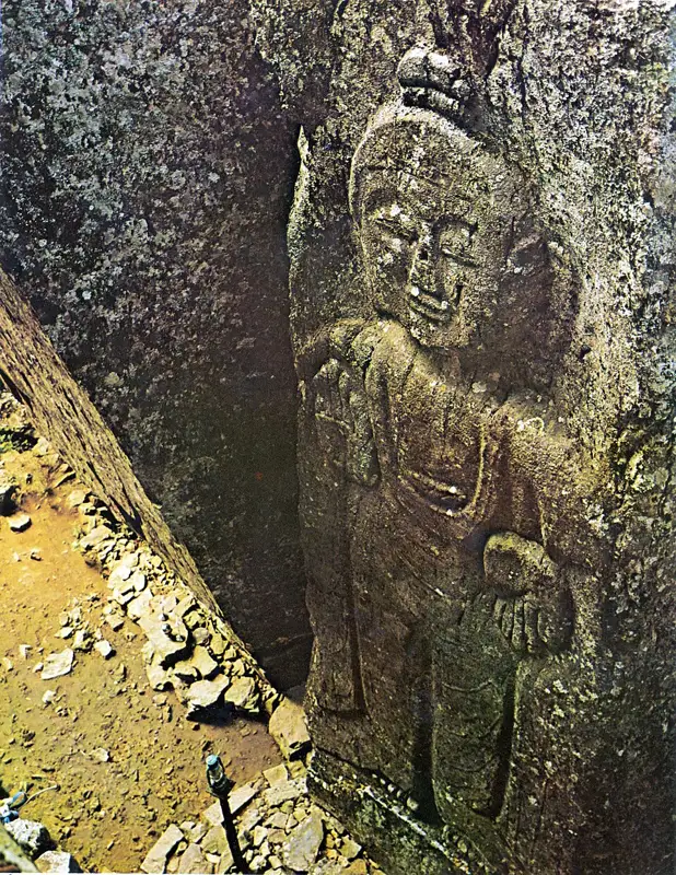 경주 단석산 신선사 마애불상군